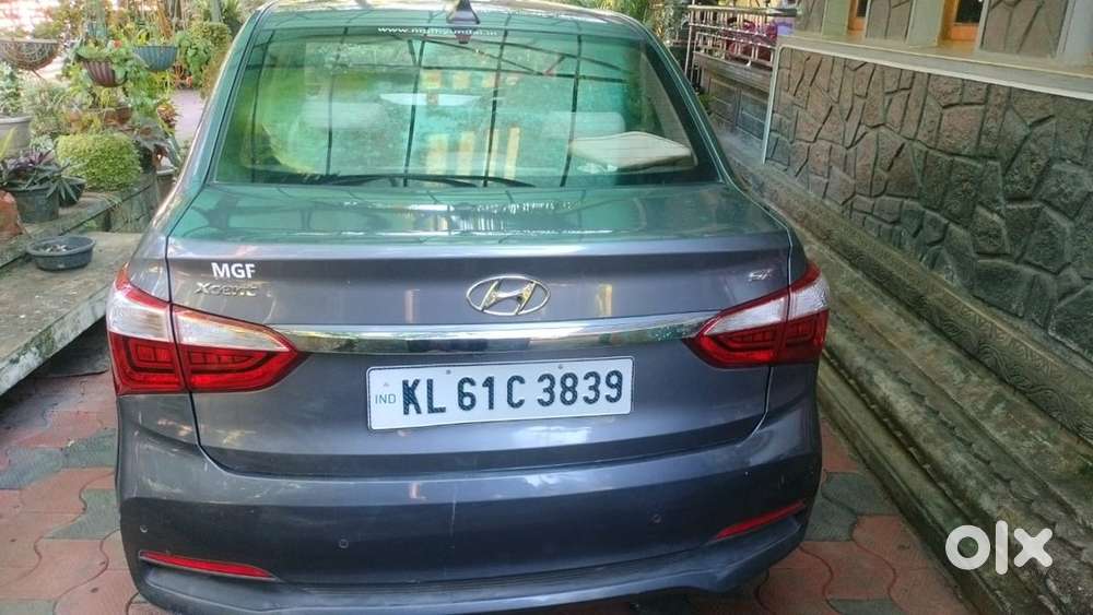 Hyundai Xcent Petrol Manual 2017