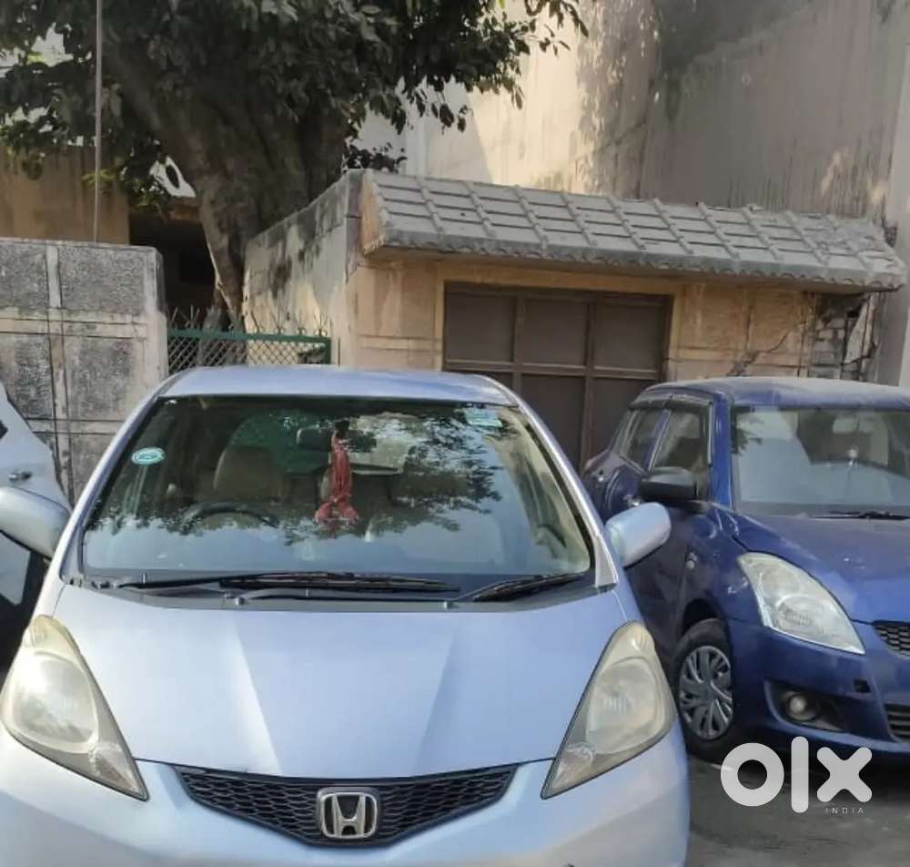 Honda Jazz 2009 Petrol 126000 Km Driven Smooth Driving