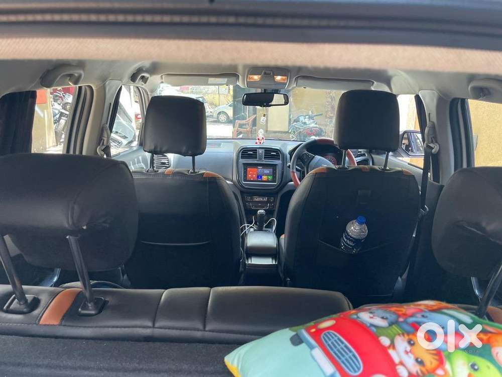 Maruti Suzuki Brezza Zxi+ Petrol Manual (top Variant)