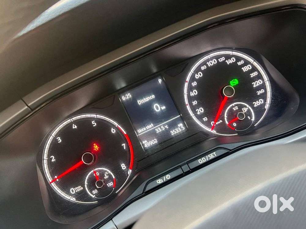 Volkswagen Taigun 1.0 Tsi Highline At, 2022, Petrol