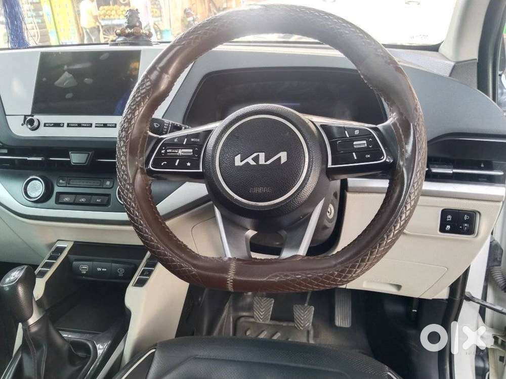 Kia Carens G1.5 6mt Gravity, 2024, Petrol