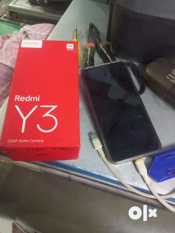 Mi y3 3gb ram 32gb rom