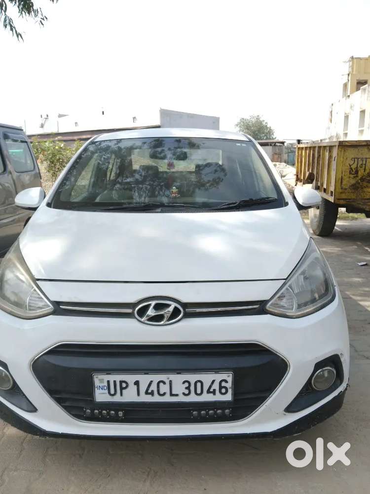 Hyundai Xcent 2015 Diesel Well Maintained