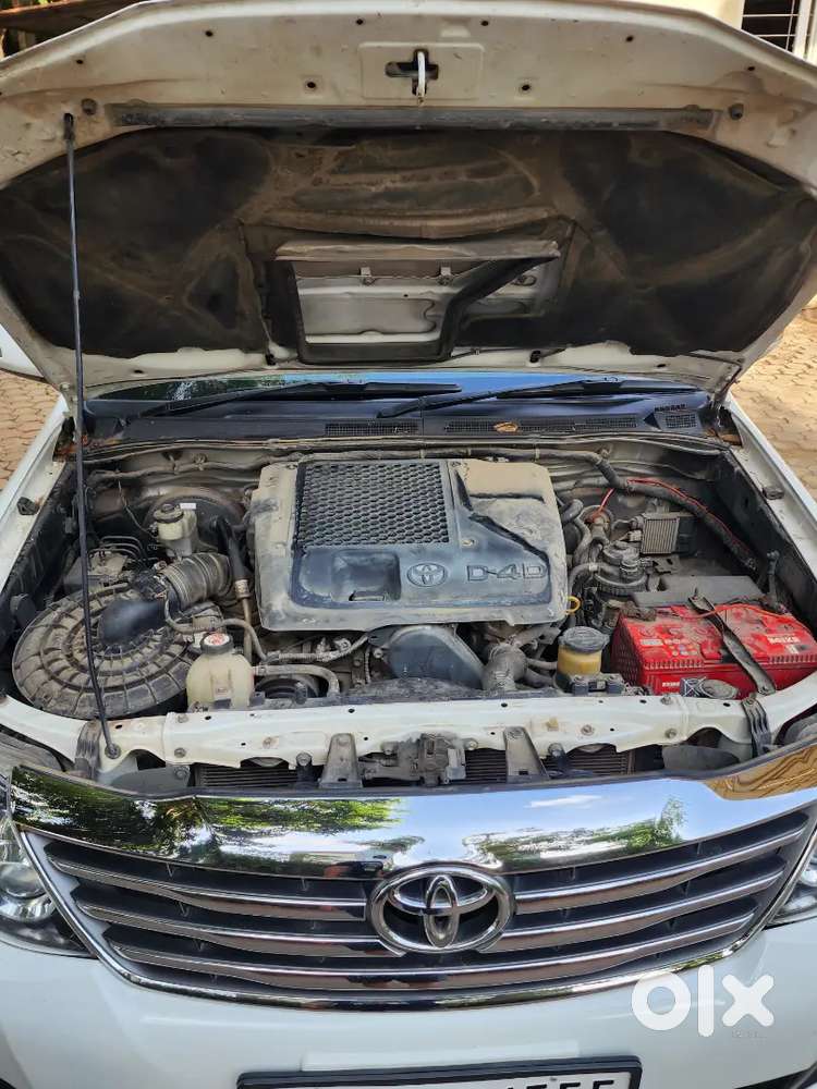 Toyota Fortuner Diesel At 2013