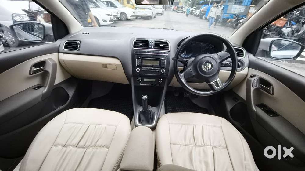 Volkswagen Vento Petrol Highline, 2011, Petrol
