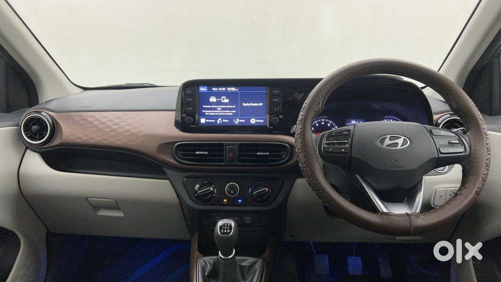 Hyundai Aura 1.2 Sx Cng, 2023, Cng & Hybrids