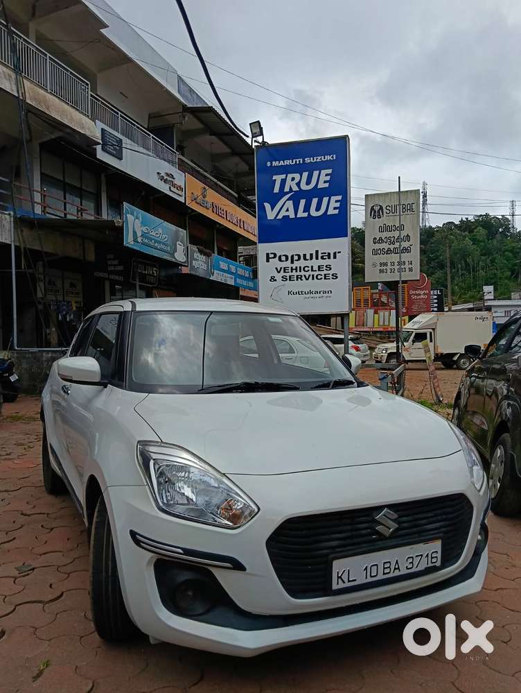 Maruti Suzuki Swift Vxi + Manual, 2018, Petrol