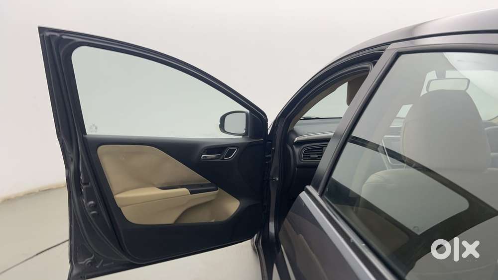 Honda City I-vtec V, 2018, Petrol