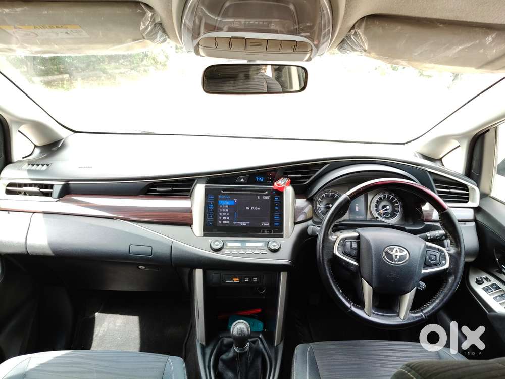 Toyota Innova Crysta 2.7 V, 2018, Petrol