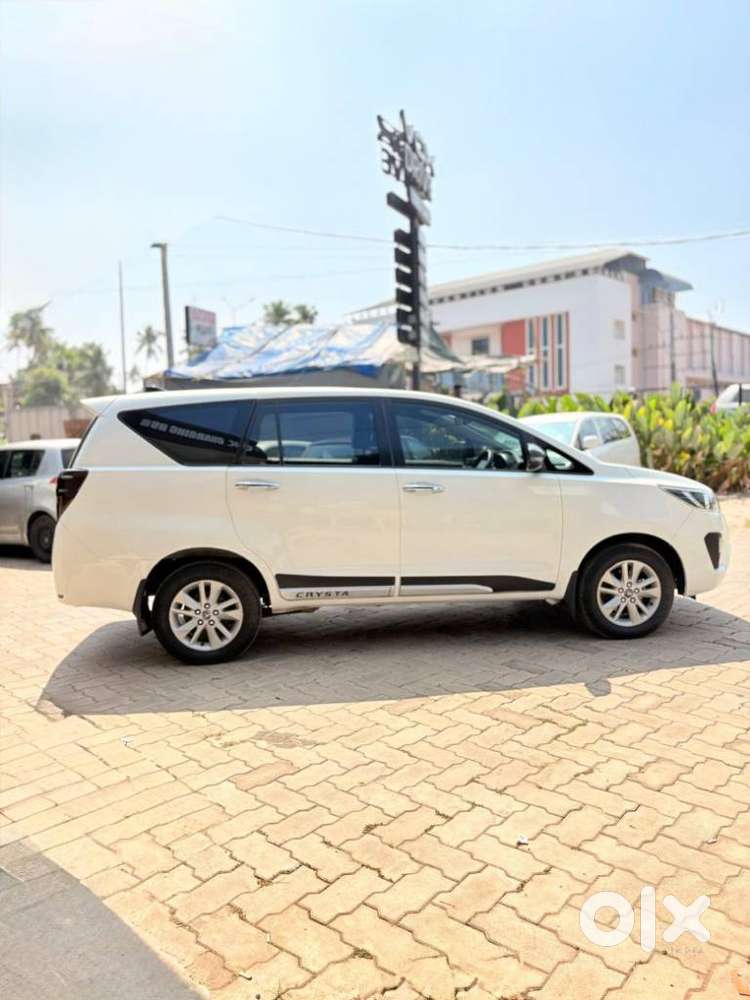 Toyota Innova Crysta 2.4 Gx Mt, 2018, Diesel