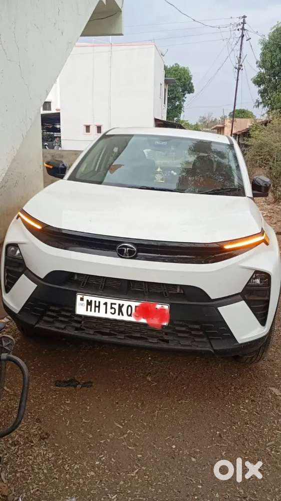 Tata Nexon Smart + Icng