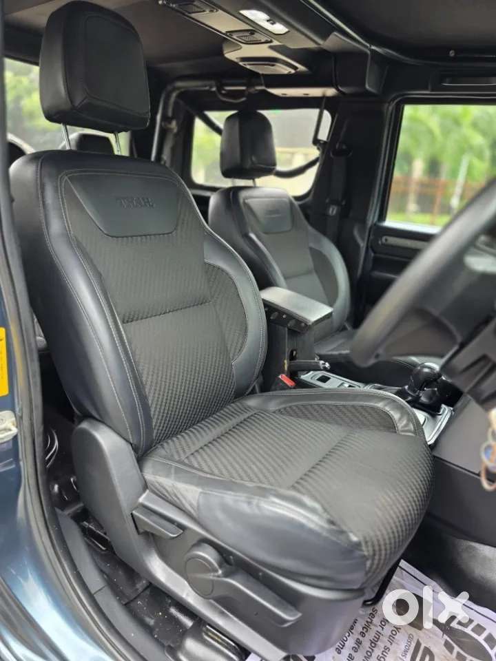 Mahindra Thar Lx 4-str Convertible At, 2021, Petrol