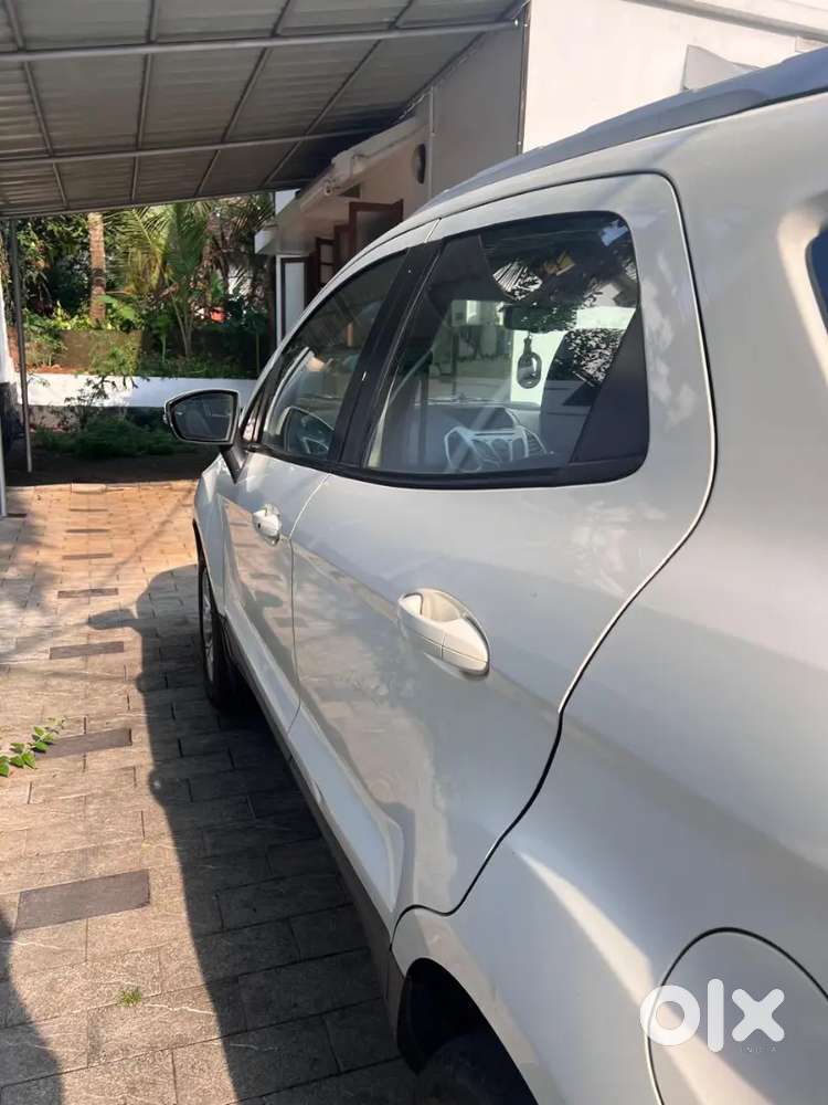 Rare Find! 2016 Ford Ecosport Titanium Petrol - Only 34k Kms - Kl-11