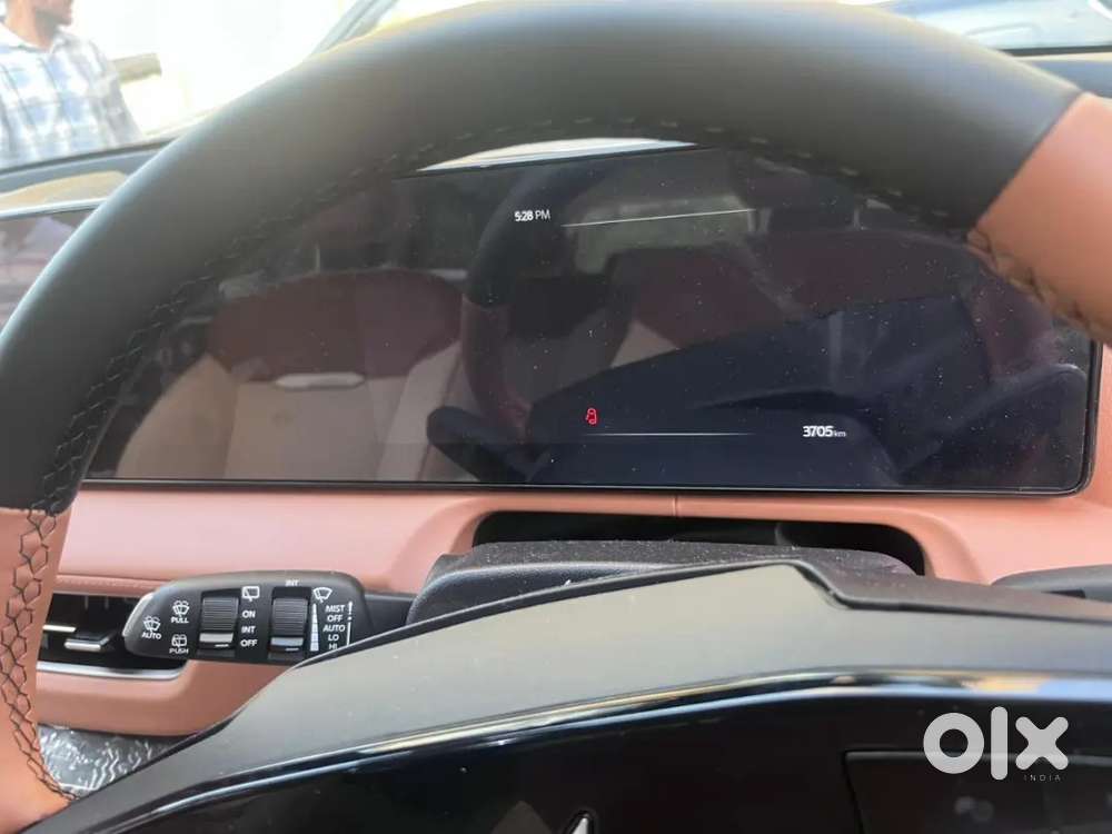 Mahindra Xuv 7xo 2026 Petrol Well Maintained