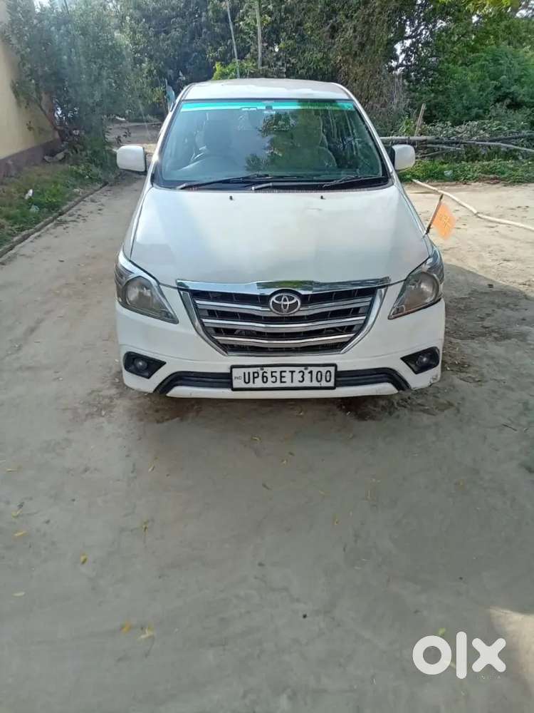 Toyota Innova 2016 Diesel 190000 Km Driven