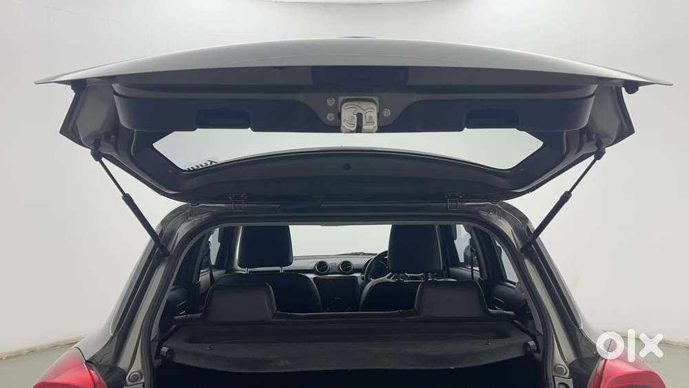 Maruti Suzuki Swift Amt Vvt Vxi, 2021, Petrol