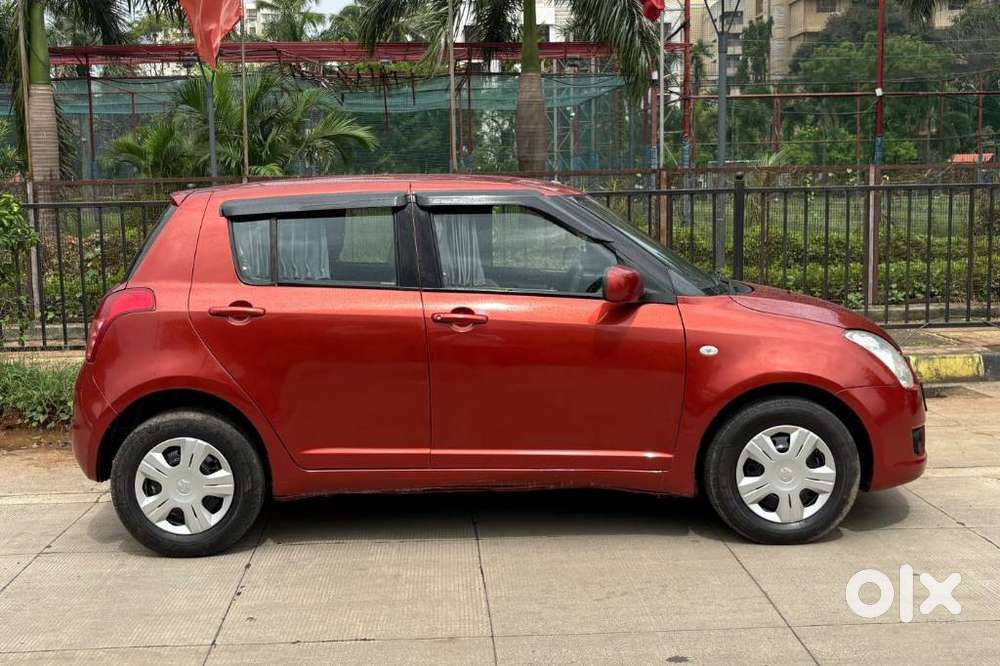 Maruti Suzuki Swift Vxi Optional, 2010, Petrol
