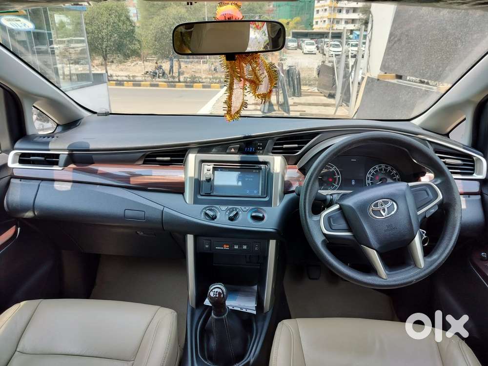 Toyota Innova Crysta 2.4 G Mt, 2017, Diesel