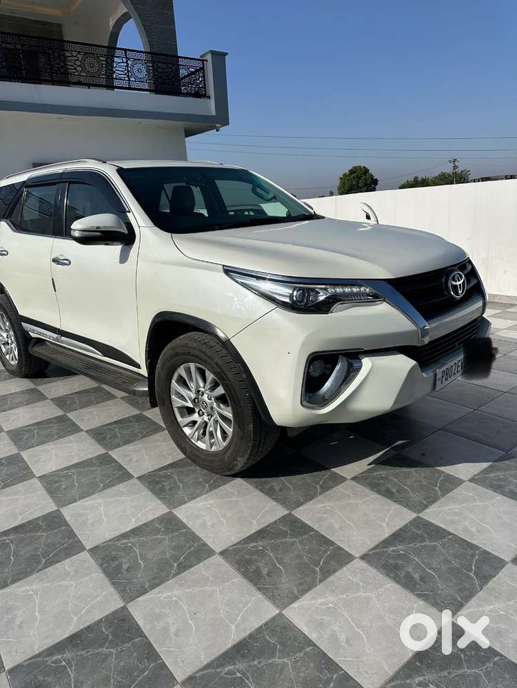 Toyota Fortuner 2017