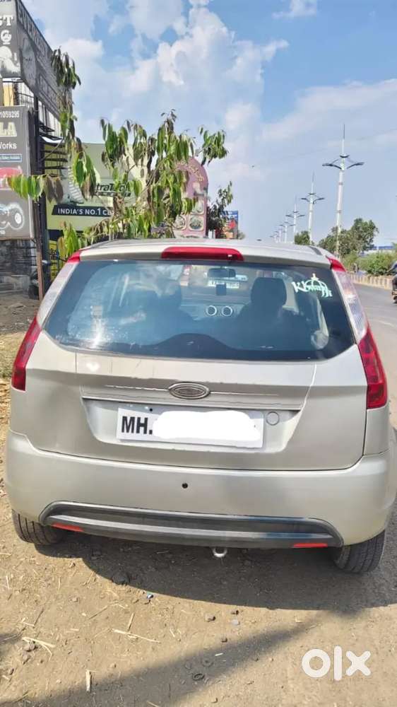 Ford Figo Petrol Zxi 2010 Repassing Done 2030