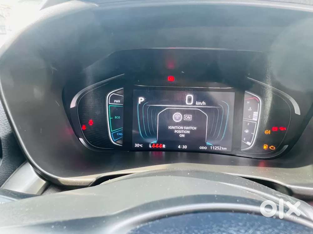 Toyota Urban Cruiser Hyryder, 2025, Petrol
