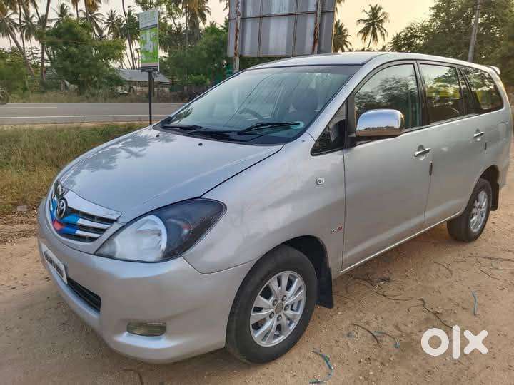 Toyota Innova 2.5 Vx 8 Str, 2010, Diesel