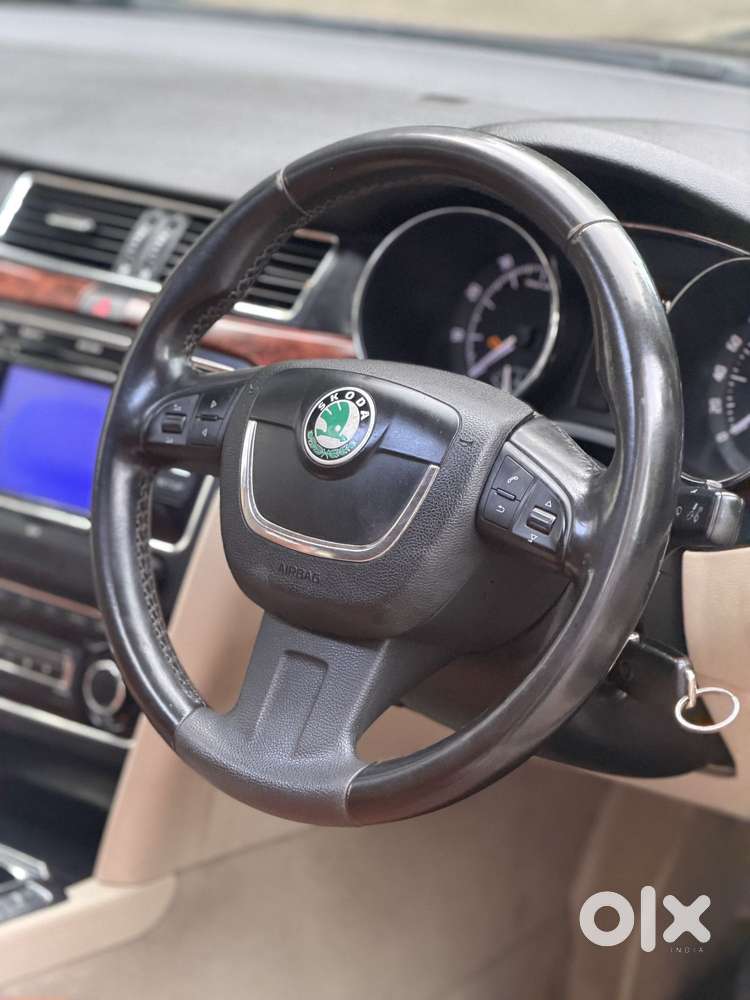Skoda Superb 2.0 Tsi At L&k, 2011, Petrol