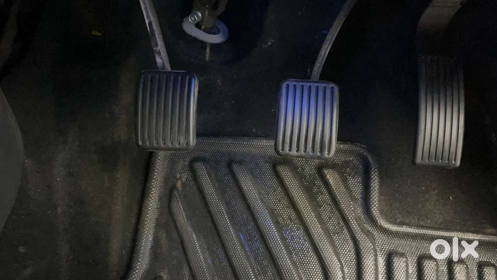 Hyundai Aura 1.2 Sx Cng, 2023, Cng & Hybrids