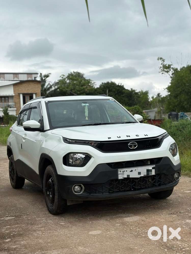 Tata Punch Pure, 2022, Petrol