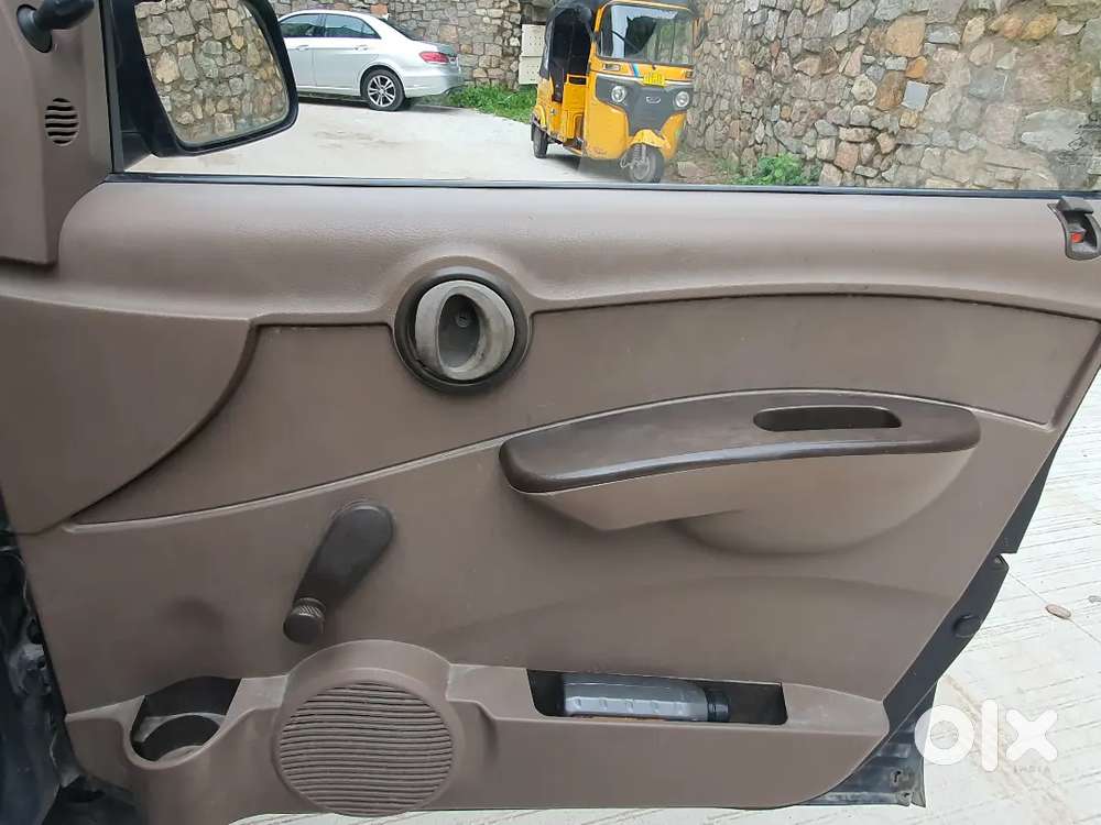 Mahindra Xylo 2012 Model 8 Seater