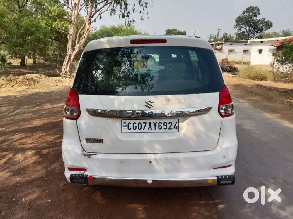 Maruti Suzuki Ertiga 2015 Diesel 96000 Km Driven