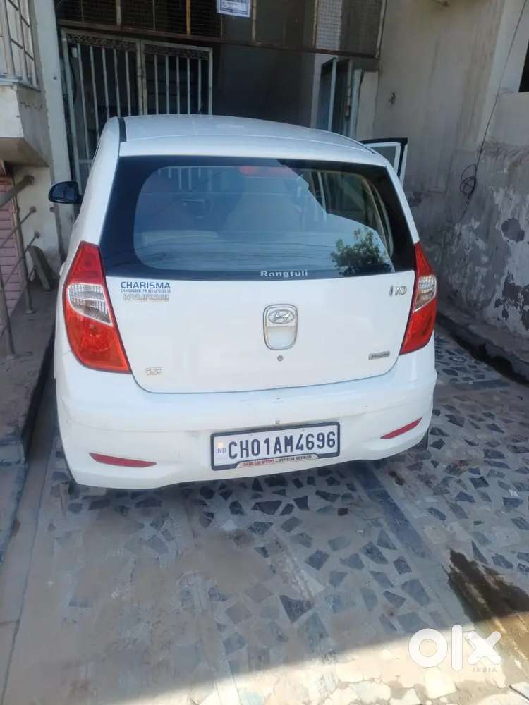 Hyundai I10 Magna Petrol 2012