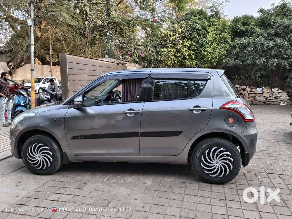 Maruti Suzuki Swift Vxi + Manual, 2013, Petrol