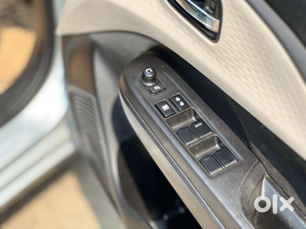 Maruti Suzuki Dzire 1.2 Vxi, 2025, Petrol