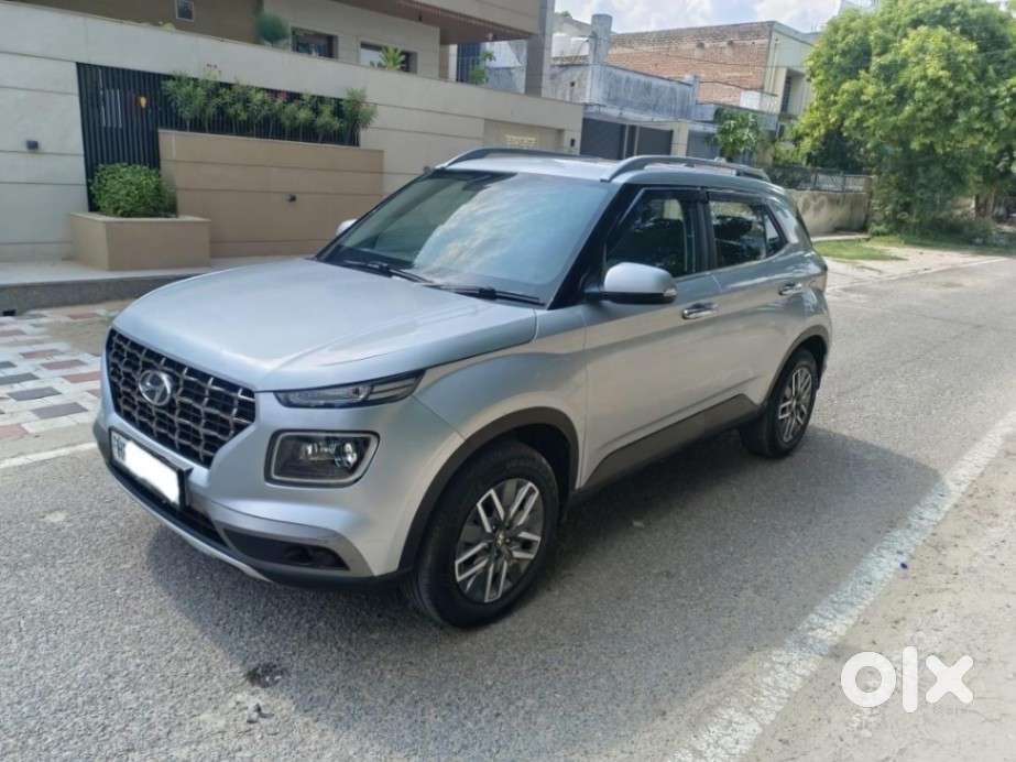 Hyundai Venue 1.0 S Turbo Imt, 2022, Petrol
