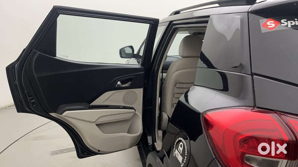 Mahindra Xuv300 W8 Option, 2022, Petrol