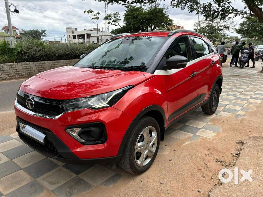 Tata Nexon 1.5 Revotorq Xma Plus (s) Amt, 2022, Diesel