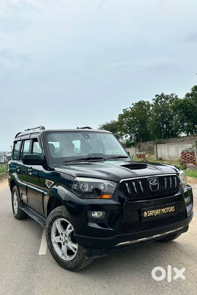 Mahindra Scorpio S10, 2017, Diesel
