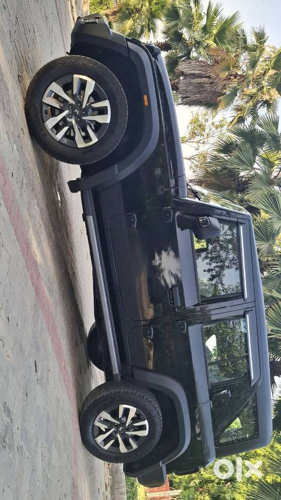 Mahindra Thar Roxx Ax7l Rwd Diesel, 2025, Diesel