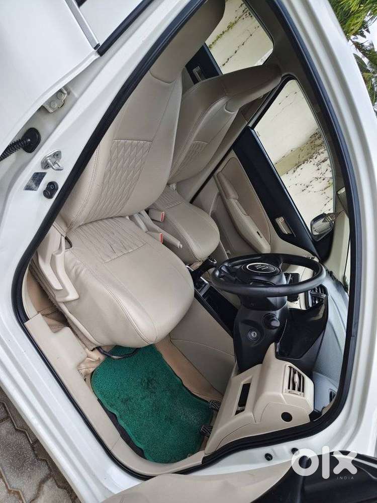 Maruti Suzuki Swift Dzire Vdi At, 2017, Diesel