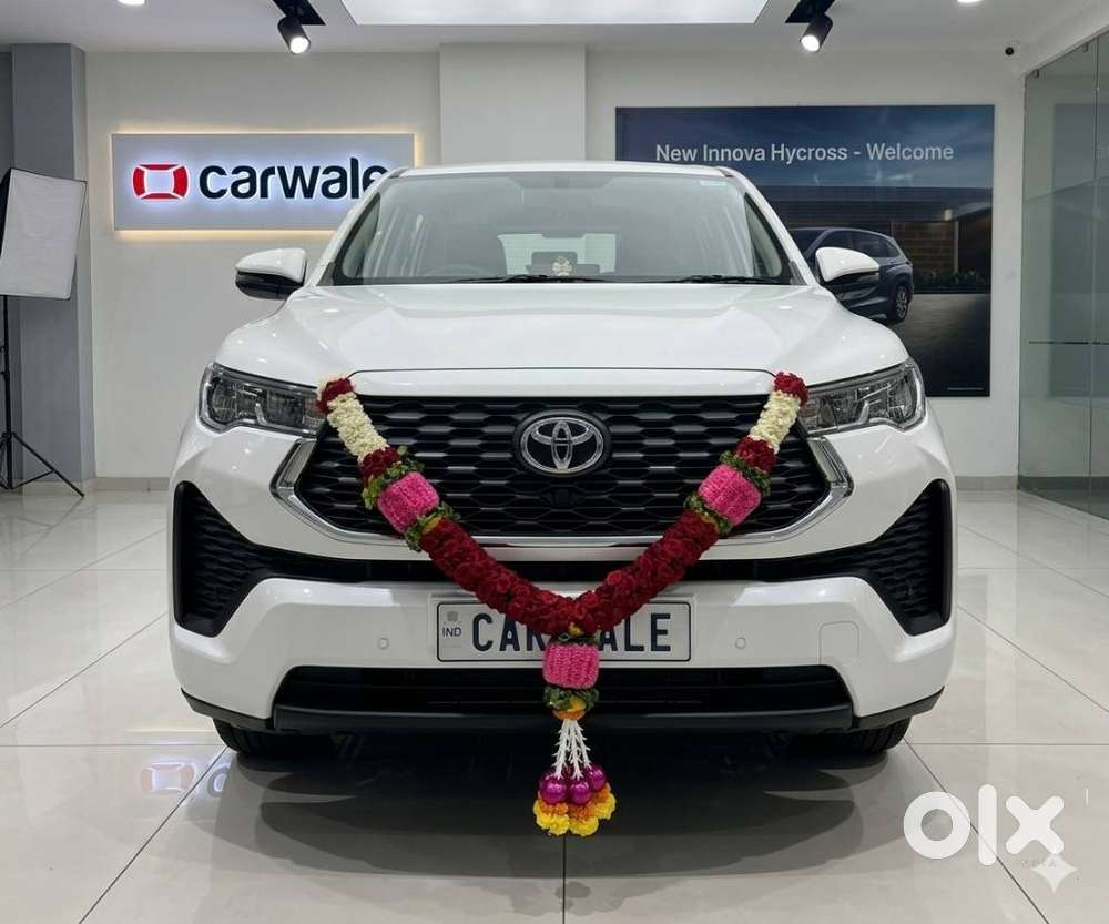 Toyota Innova Hycross 2.0 Vx Hybrid 7 Str, 2025, Petrol