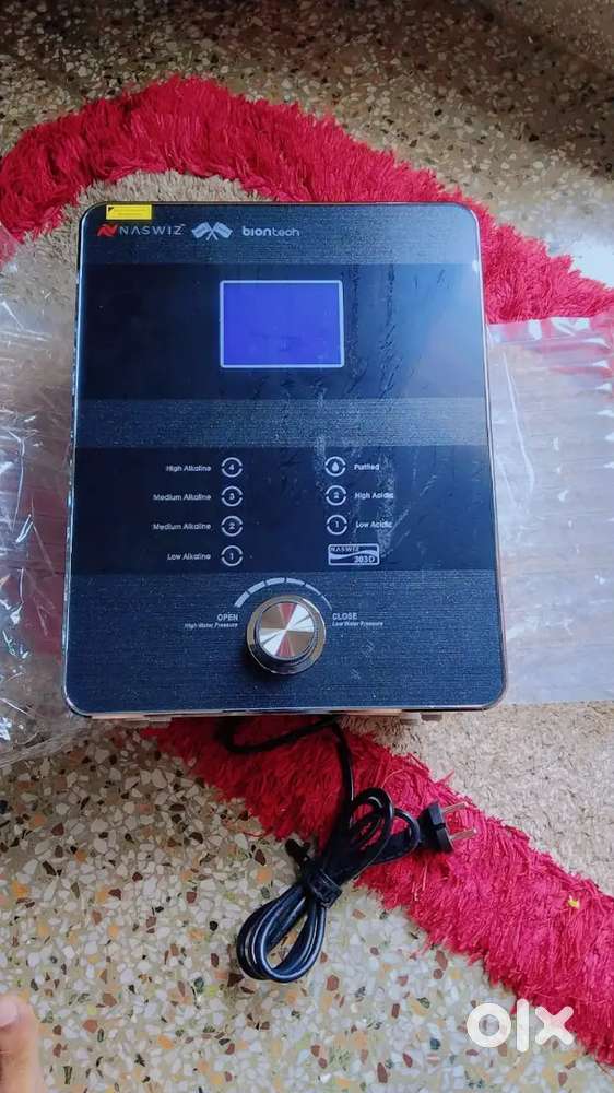 Alkaline water Ionizer
