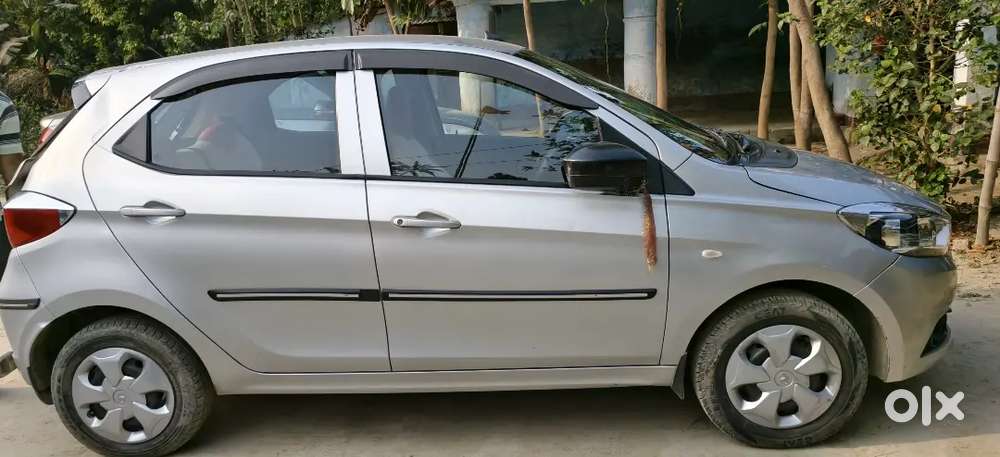 बहुत बढ़िया गाड़ी है मात्र 55000 चला हुआ है
