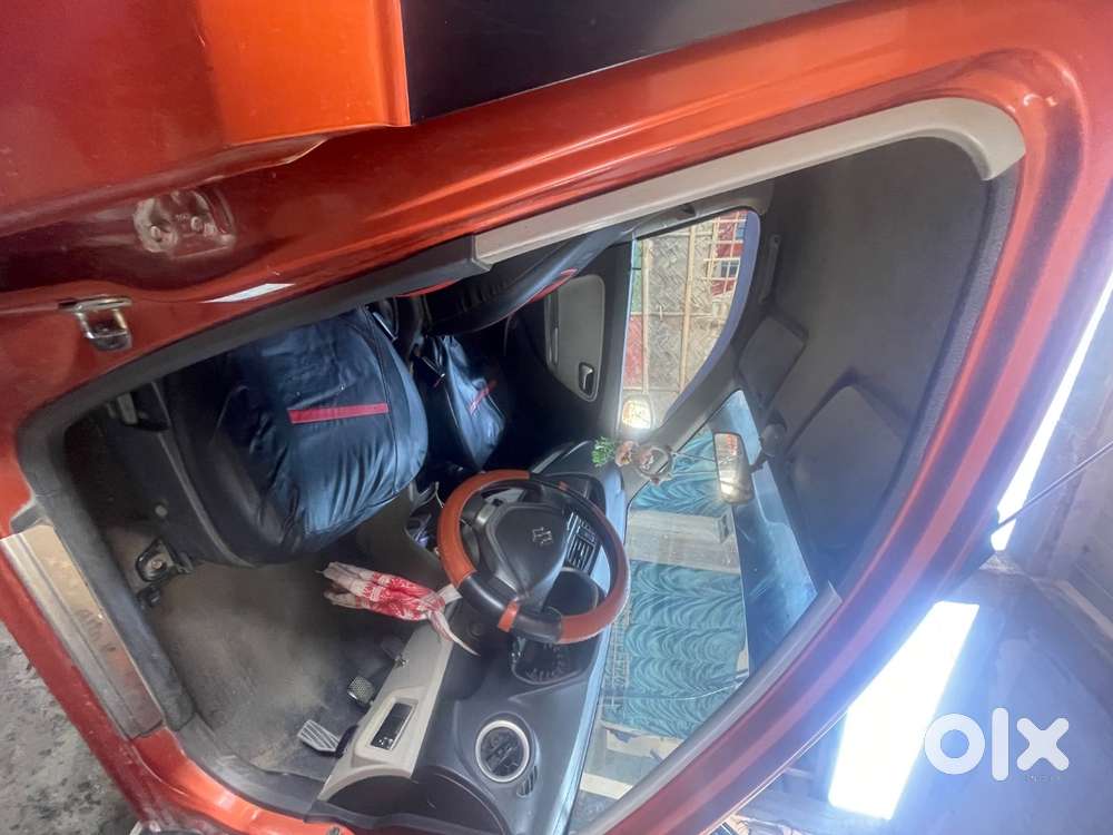 Maruti Suzuki Alto K10 2018 Petrol 76119 Km Driven