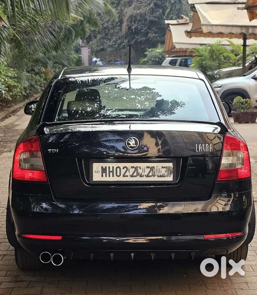 Skoda Laura 2013 Diesel Well Maintained