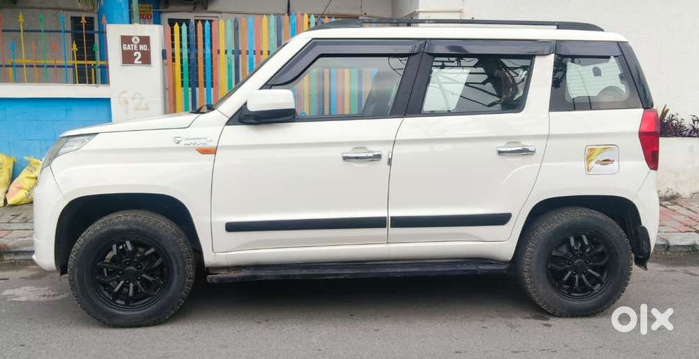 Mahindra Tuv 300 Mhawk100 T8, 2015, Diesel