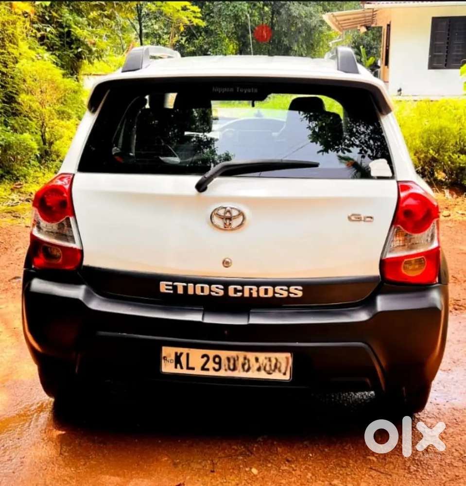 Toyota Etios Cross 2015 Diesel Good Condition