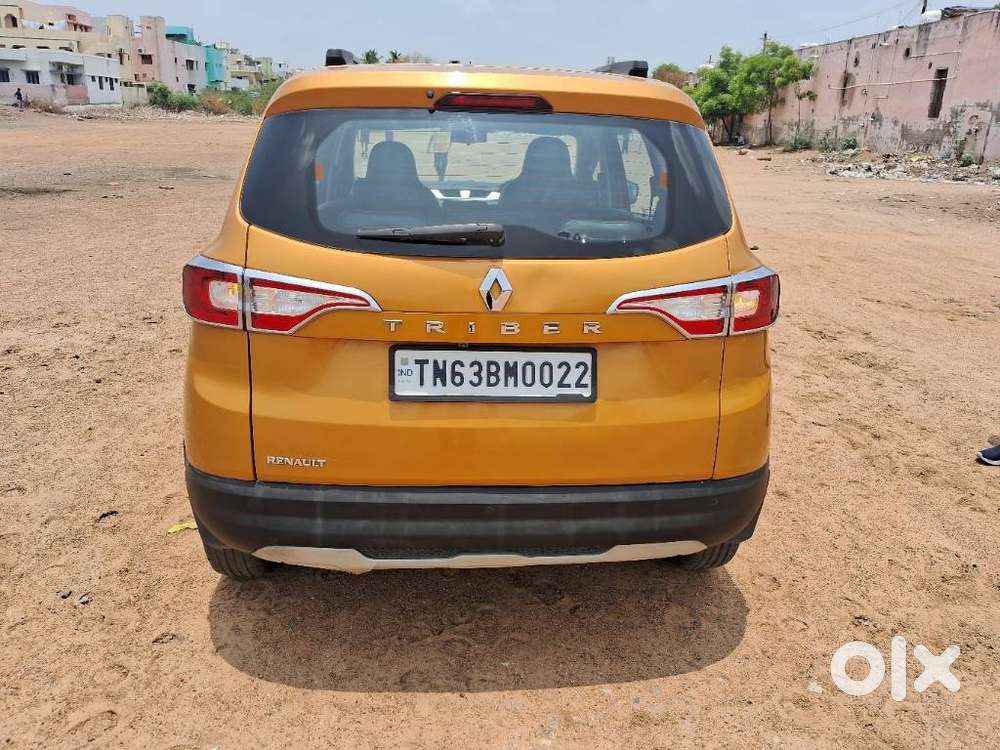 Renault Triber Rxz, 2022, Petrol