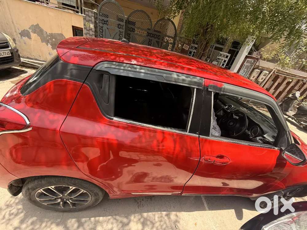 Maruti Suzuki New-gen Swift Petrol 44000 Km Driven