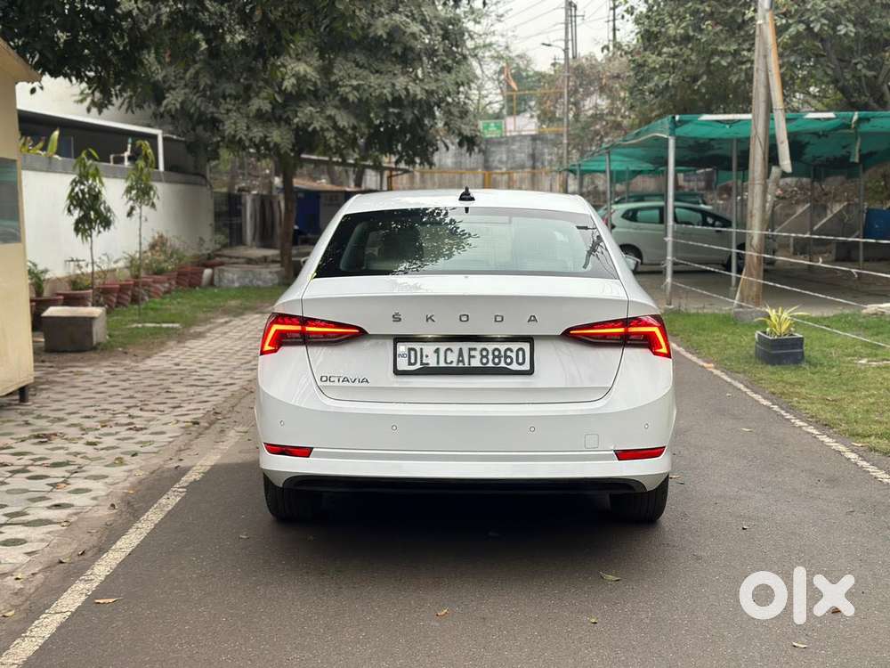 Skoda Octavia 2.0 Style Tsi At, 2022, Petrol